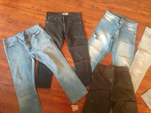 Assorted Men's Jeans &amp; Pants Bundle of 6