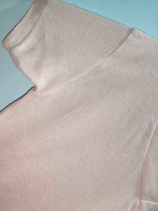 V Neck Pretty Top Peach