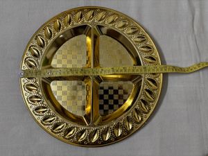 Round Gold Silver Platted Finished Tray (2)
