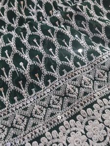 Embroidered Green &amp; White Puff Sleeve Blouse