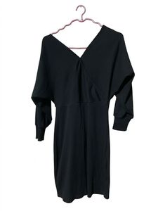 Chic Black V-Neck Dress