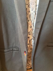 Men’s Black Slim Fit Blazer with Patterned Lining