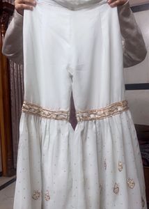 Elegant White &amp; Gold Embellished gharara