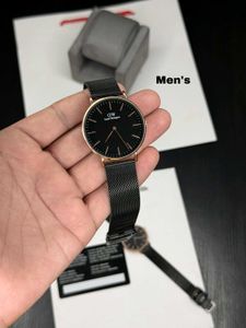 Daniel Wellington couples