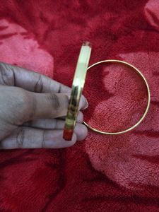Elegant Set of 2 Gold Kada for Women