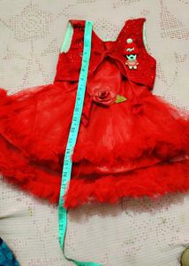Very Cute And Beautiful Partywear Net Frock