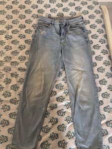 Light Wash Distressed Jeans