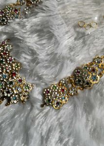 Exquisite Embellished Necklace Set
