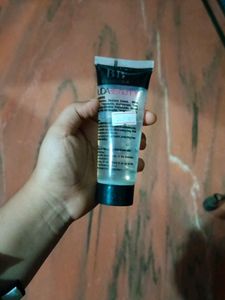 2 Set Of Makeup Primer Will Be Given Freebies