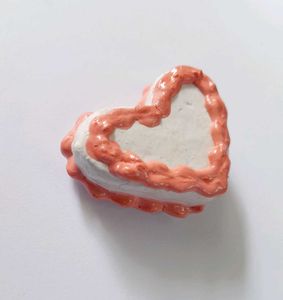 Heart shape 🩷 cake 🎂 fridge Magnet