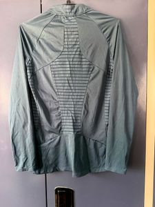 Quechua Long Sleeve Athletic Top