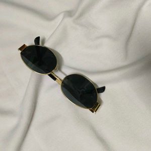 Stylish Oval Sunglasses