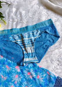 Cute Blue Daisy Print Sleep Set