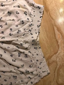 Cute Floral Print Shorts