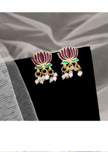 Elegant Lotus Necklace &amp; Earring Set