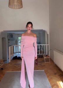 Chic Off-Shoulder Pink Dress