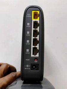 Belkin Surf N300 Wireless Router, model F7D2301