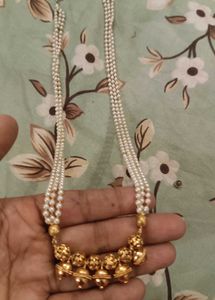haram with white pearls