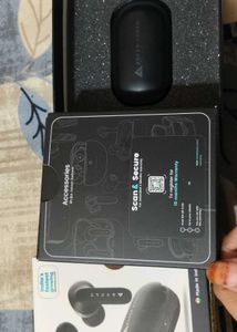 BOULT Y1 Wireless Earbuds
