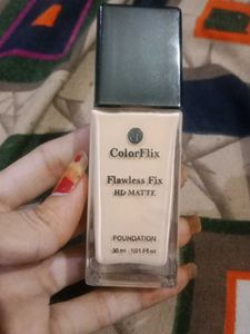 ColorFlix Flawless Fix HD Matte Foundation