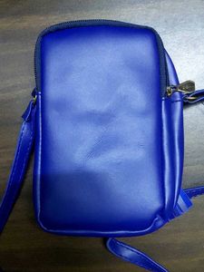 Chic Royal Blue Crossbody Bag