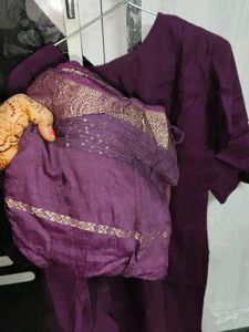 Beautiful kurta set in discount offer
