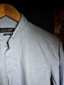 Zara Men's Light Blue Button-Up Shirt