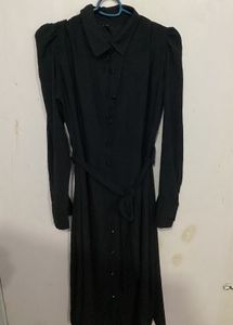 Chic Black Button-Down Midi Dress