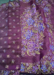 Unique Floral Pattern Saree 💗