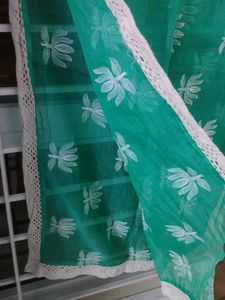 Size XS Green Embroidered Kurta with Dupatta
