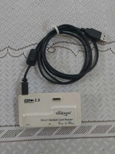 Tech-Com Little Genius 36-in-1 Card Reader w Cable