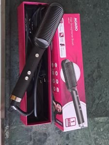 AGARO Hair Straightener Brush - Like New!