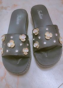 Sandles Heels 👠