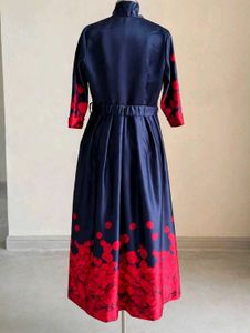 Elegant Navy Floral Print Maxi Dress