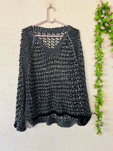 Chic Black & silver Knit Sweater