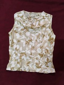 Cowl Neck Sleeveless Floral Top(Made in U.