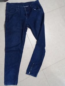 Jeans With 1 Top Free