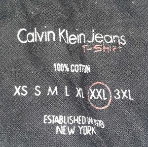 💎 Original Calvin Klein Jeans T-Shirt – XXL