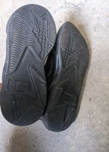 Black Puma Sneakers