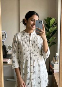 Chic Floral Print Cotton Kurta