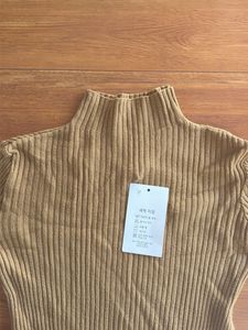 Ribbed Mock Neck Sweater