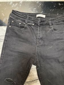 Black Ripped Skinny Jeans