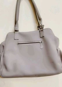 Stylish Grey Shoulder Bag