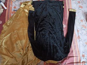 Black &amp; Gold Kurta Set