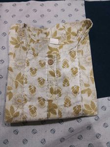 Elegant Kurta Set with Floral Print