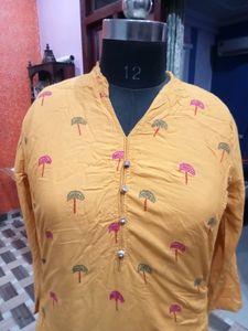 Kurti Gwoun