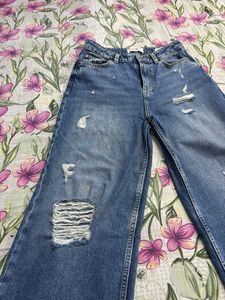 Trendy Ripped Wide-Leg Jeans