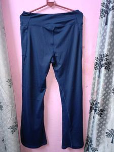 Navy Flare Leggings
