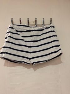 Striped Casual Shorts 6-8 yrs
