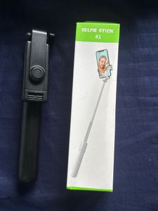 Selfie Stick R1